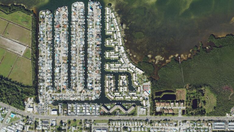 Aerial view of Palma Sola Harbour, Bradenton, Florida