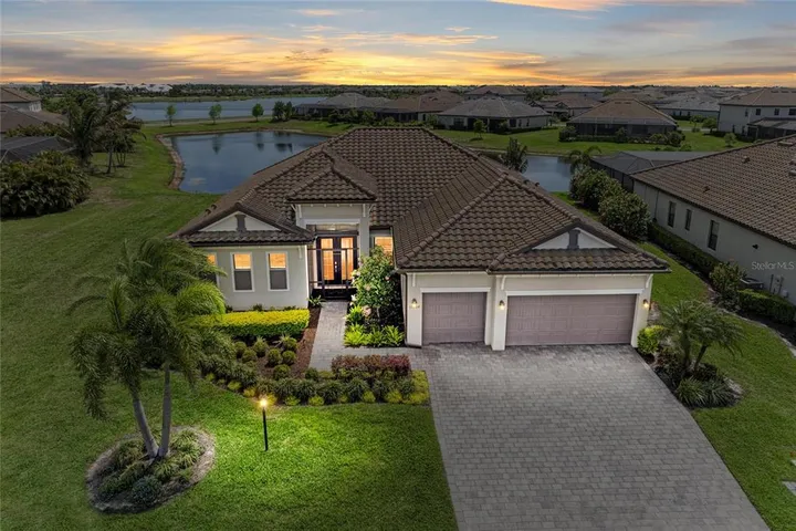 16204 Tradewind Terrace, Lakewood Ranch, FL: sold by Janelle Mertins