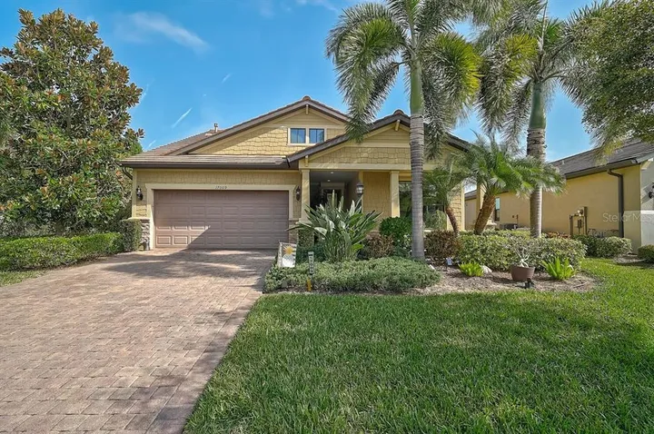 17009 Seaford Way, Bradenton, FL: sold by Janelle Mertins