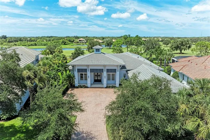 9230 McDaniel Lane, Sarasota, FL: sold by Janelle Mertins