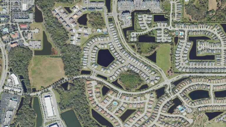 Aerial view of Woodleaf Hammock at Lakewood Ranch, Florida