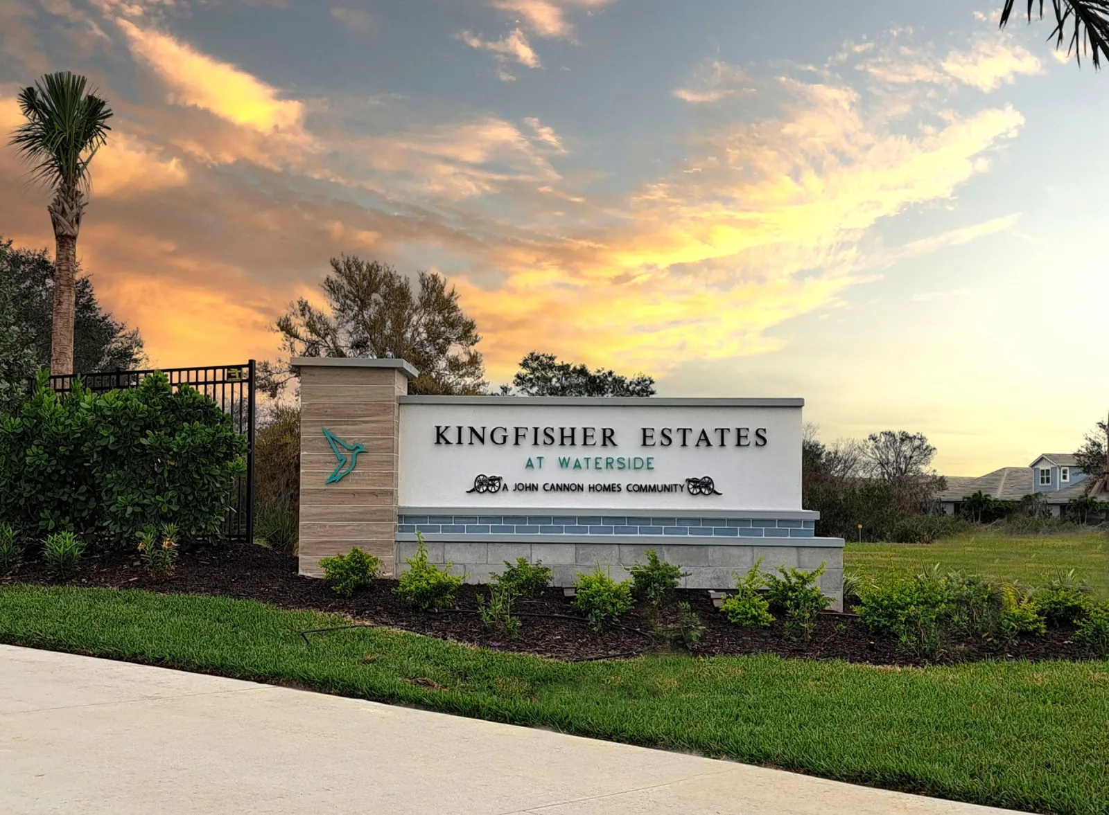 Kingfisher Estates at Waterside entrance
