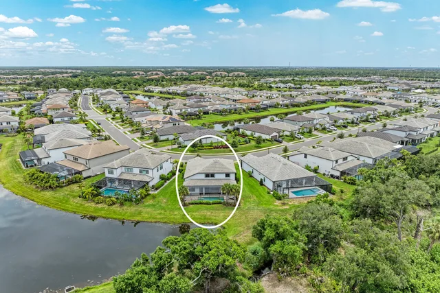 Photos at 16341 Hidden Oak Loop