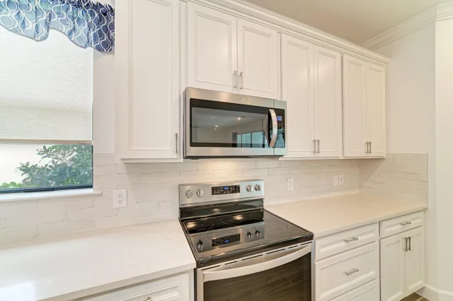 Photos at 16341 Hidden Oak Loop