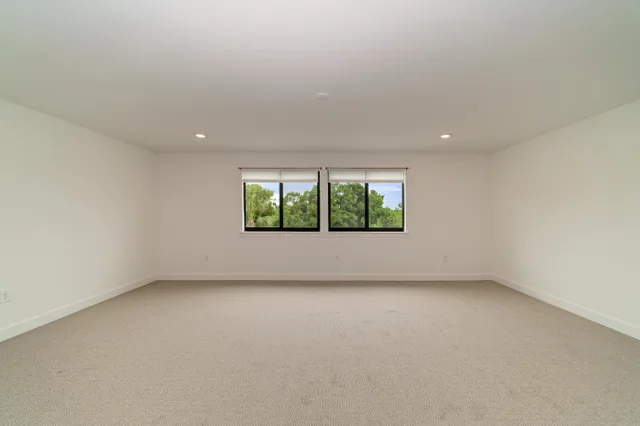 Photos at 16341 Hidden Oak Loop