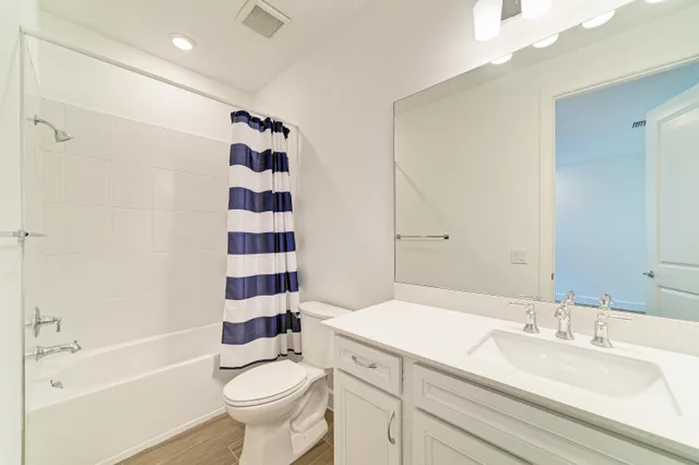 Photos at 16341 Hidden Oak Loop