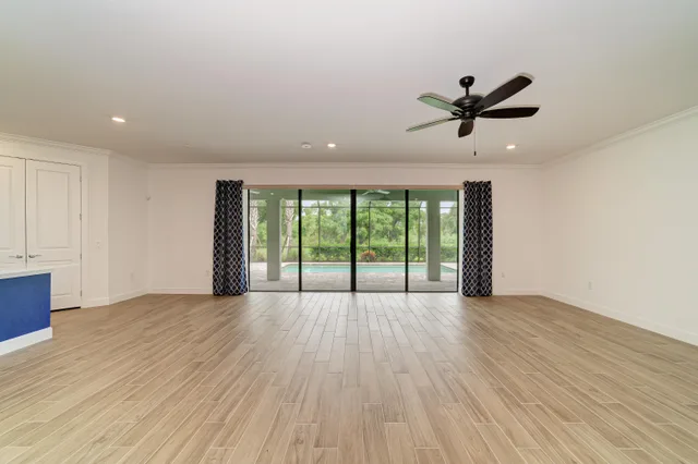 Photos at 16341 Hidden Oak Loop