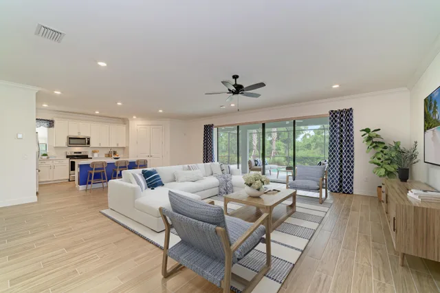 Photos at 16341 Hidden Oak Loop