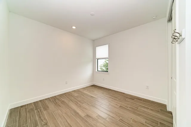 Photos at 16341 Hidden Oak Loop