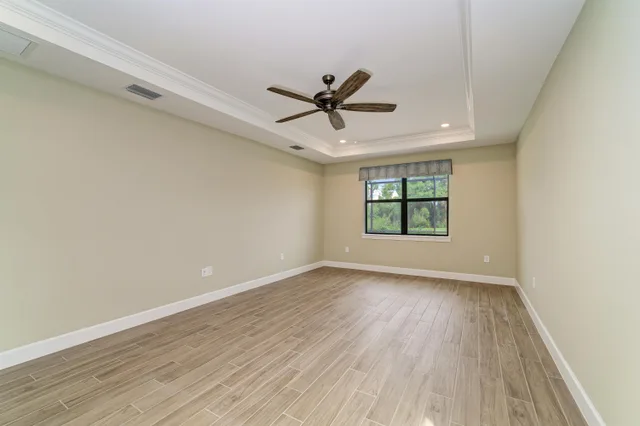 Photos at 16341 Hidden Oak Loop