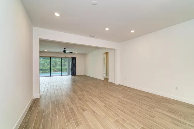 Photos at 16341 Hidden Oak Loop