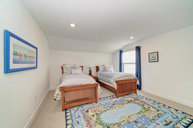 Photos at 16341 Hidden Oak Loop