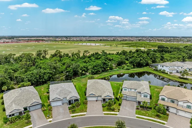 Photos at 16341 Hidden Oak Loop